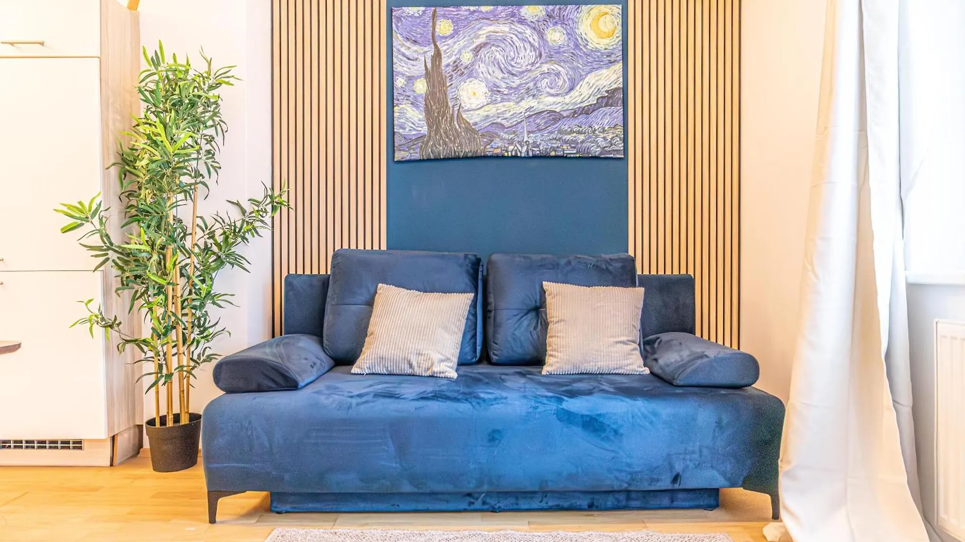 Apartament Superb Fully Equipped Apartment, 9 Min To City Center Via Metro Wiedeń